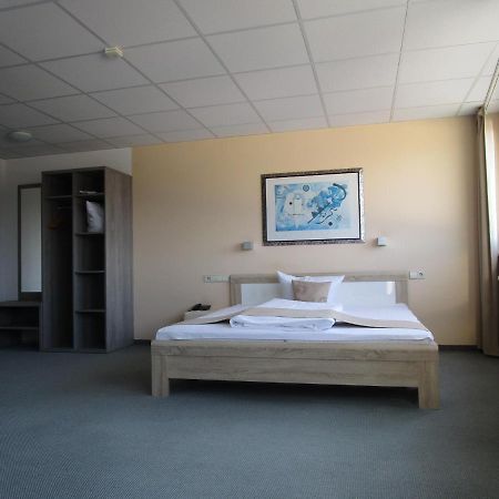Businesshotel & Appartements Stuttgart-Vaihingen Exterior photo
