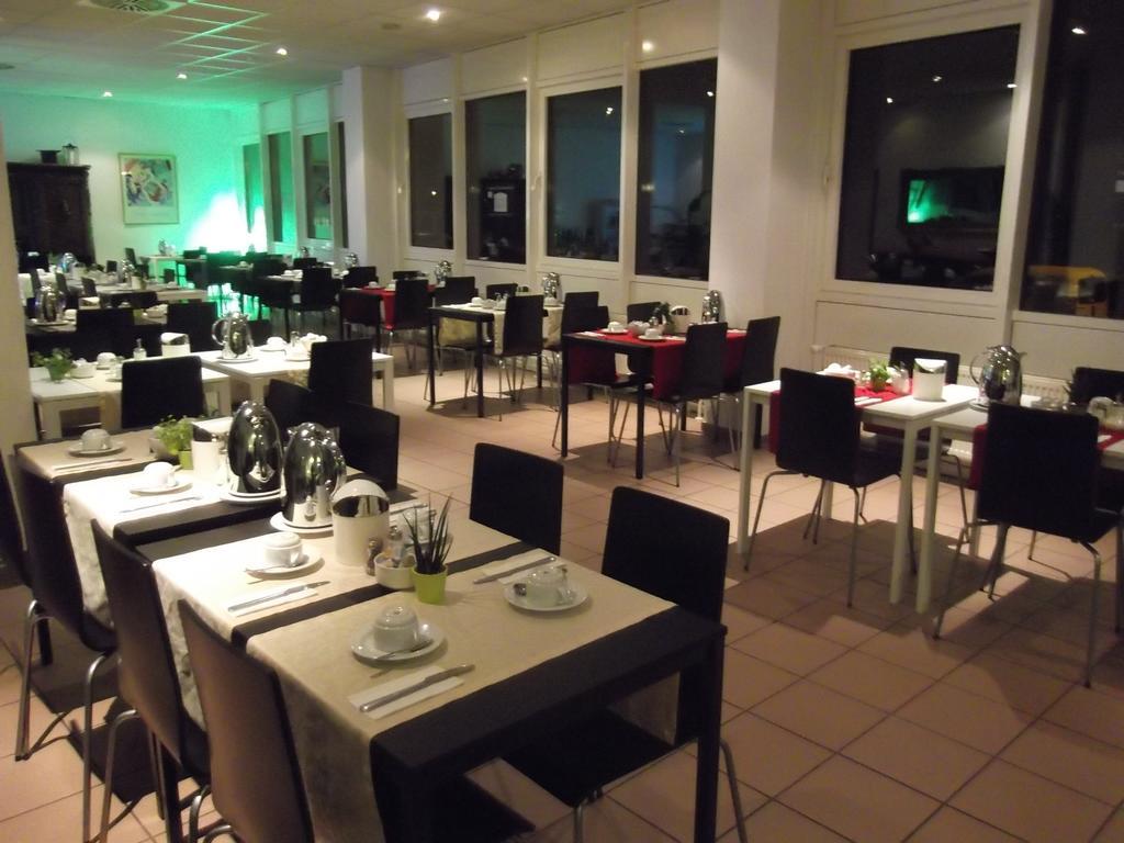 Businesshotel & Appartements Stuttgart-Vaihingen Exterior photo